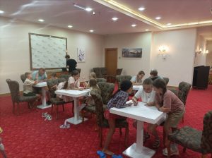 Завершилась летняя математическая смена у моря