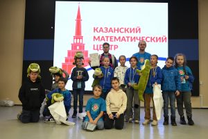 Команда "РАЗ-ДВА-ТРИ!" - чемпион турнира "Лига открытий"